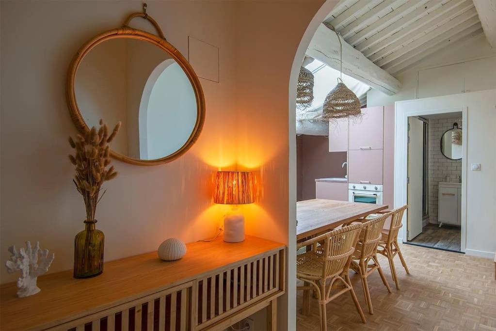 Cozy Love Nest Near The Old Port Марсель Номер фото