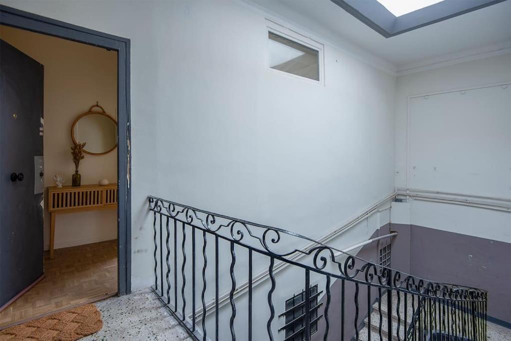 Cozy Love Nest Near The Old Port Марсель Номер фото
